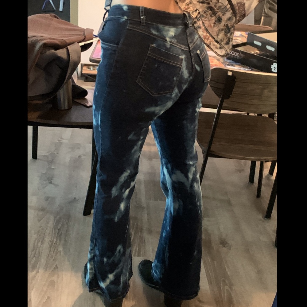 Acid wash flare jeans